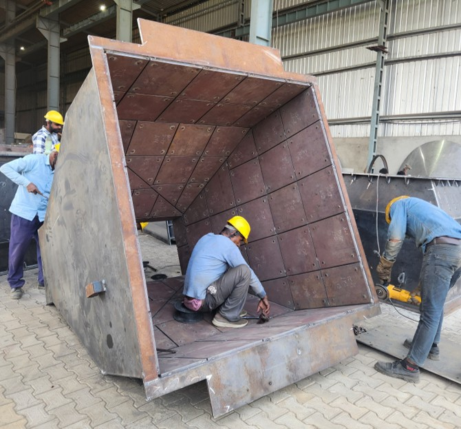 High pressure pipe