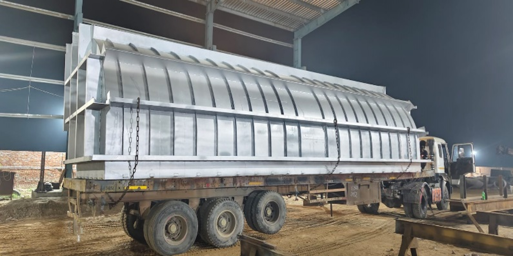 High pressure pipe